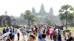 <b>奥巴马：“十分想去柬埔寨吴哥窟旅游”</b>